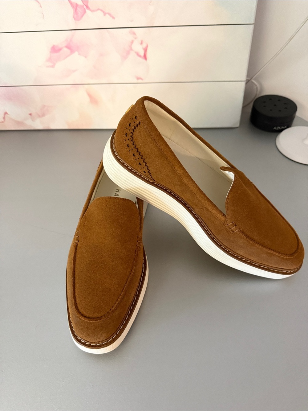 Cole Haan Women's Suede Loafers in Cognac Brown Size 9